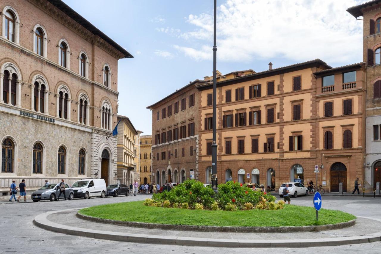 Domus Nannini Spa - L' Arco Di Matteotti Siena Bagian luar foto