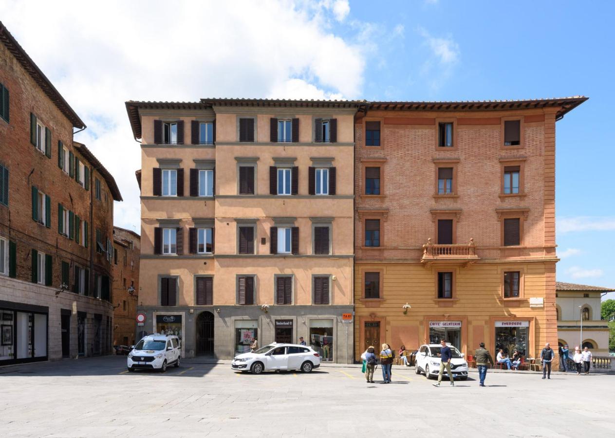 Domus Nannini Spa - L' Arco Di Matteotti Siena Bagian luar foto