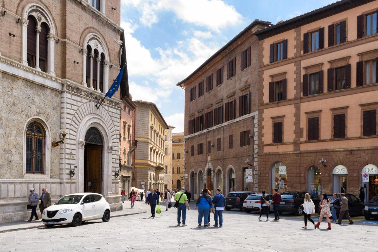 Domus Nannini Spa - L' Arco Di Matteotti Siena Bagian luar foto