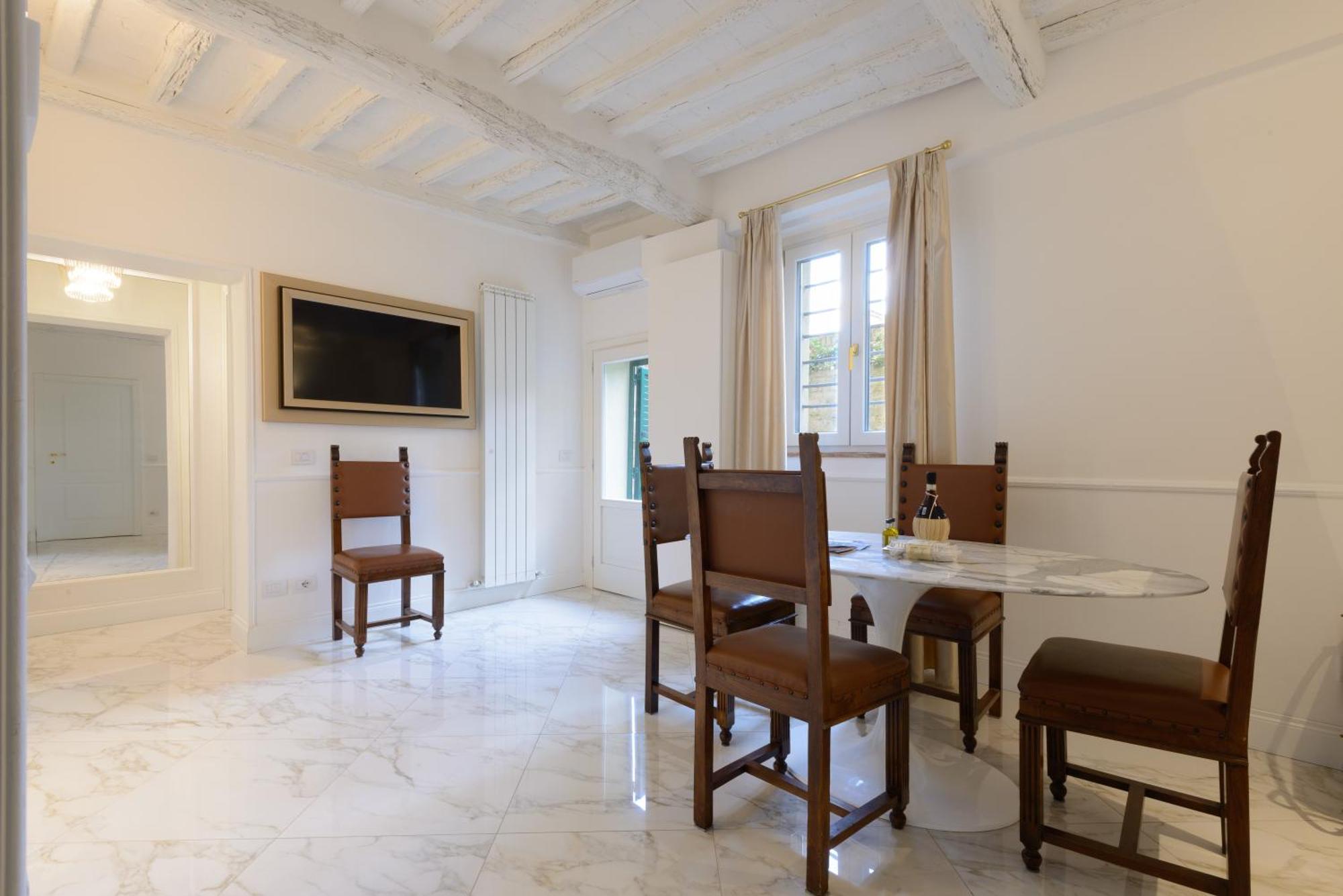 Domus Nannini Spa - L' Arco Di Matteotti Siena Bagian luar foto